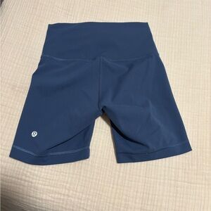 Lululemon Wunder Train High-Rise Short 6"